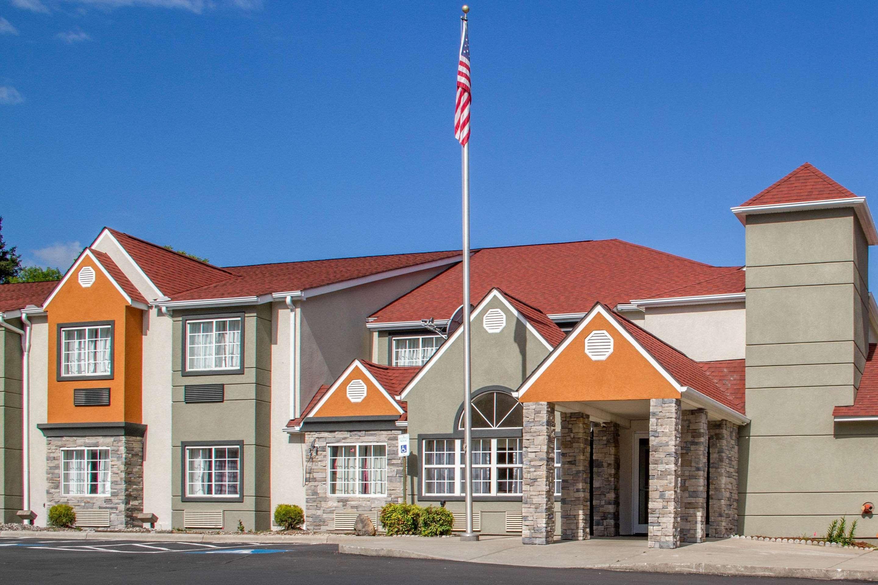 Quality Inn & Suites Maggie Valley - Cherokee Area Eksteriør billede